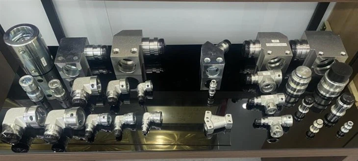 staple lock adapters